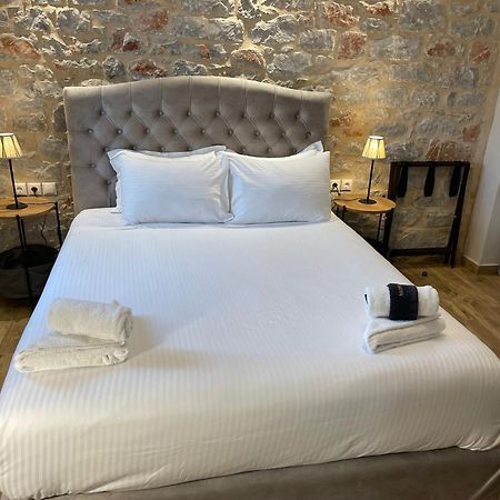 Terra Di Pietra Exclusive Suites & Apartments Areopoli Exteriör bild