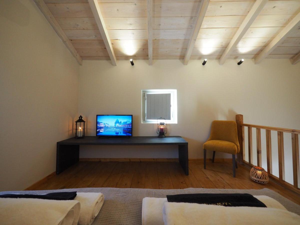 Terra Di Pietra Exclusive Suites & Apartments Areopoli Exteriör bild