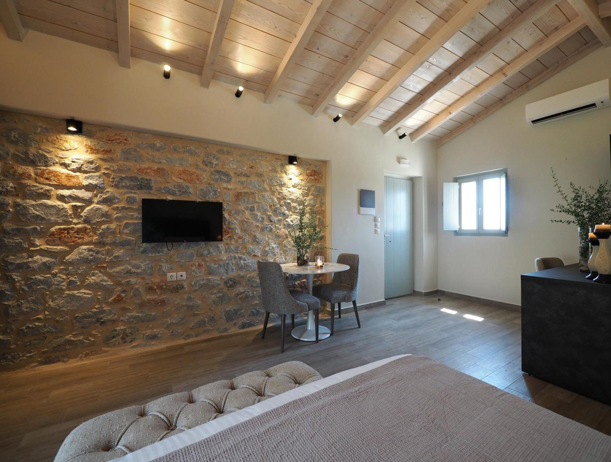 Terra Di Pietra Exclusive Suites & Apartments Areopoli Exteriör bild